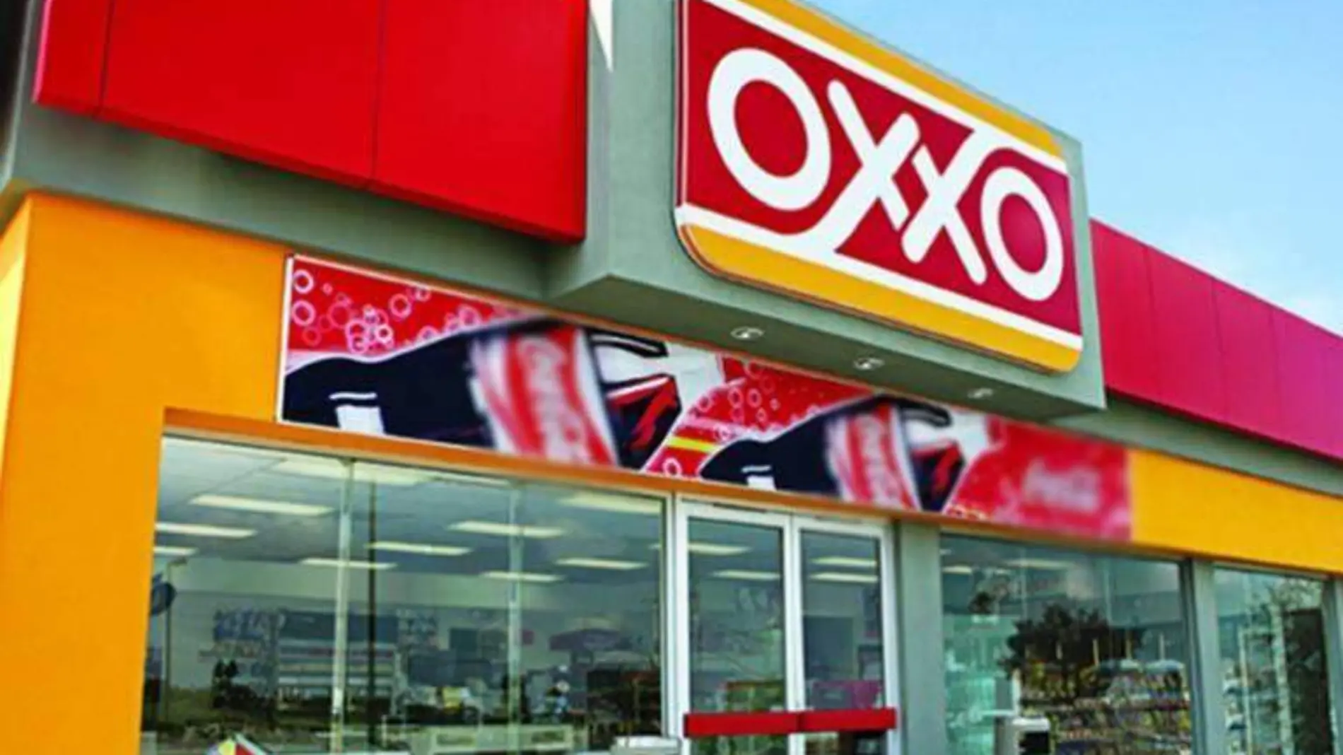 FACHADA OXXO Archivo